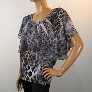 B.L.E.U. Top Batman Sleeve Floral Bling Animal Print Women Blouse Size Medium
